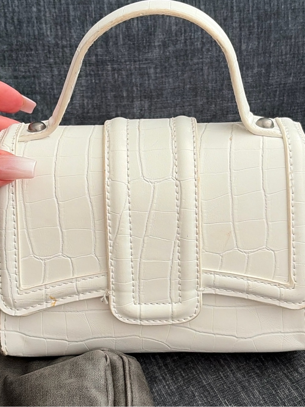 🖤 Zara Crossbody White Mini Top Handle Purse with Chain Strap - Picture 4 of 4